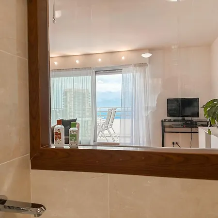Monaco Dream Seaview, Bnbrickeys Lejlighed