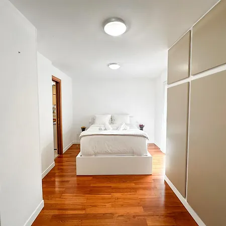 Monaco Dream Seaview, Bnbrickeys Lejlighed