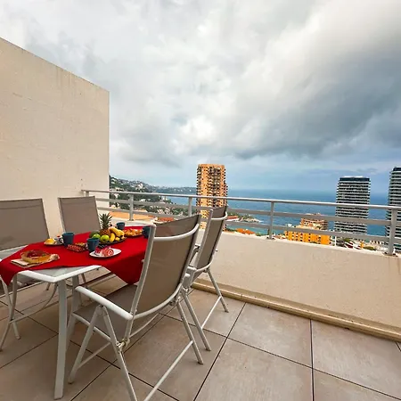 Apartment Monaco Dream Seaview, Bnbrickeys